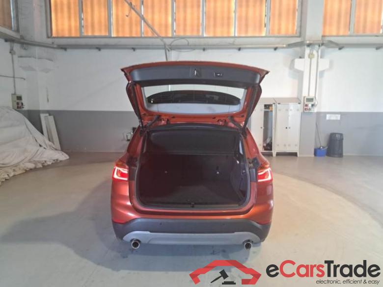 BMW 42 BMW X1 / 2015 / 5P / SUV SDRIVE 18D BUSINESS #5