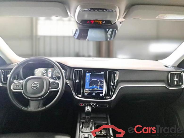 Volvo 5 VOLVO V60 / 2018 / 5P / STATION WAGON D3 GEARTRONIC BUSINESS #3