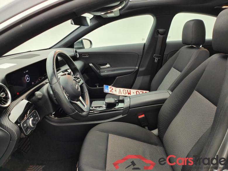 Mercedes-Benz CLA CLA 200 d DCT Business Solution Limited 4d #6