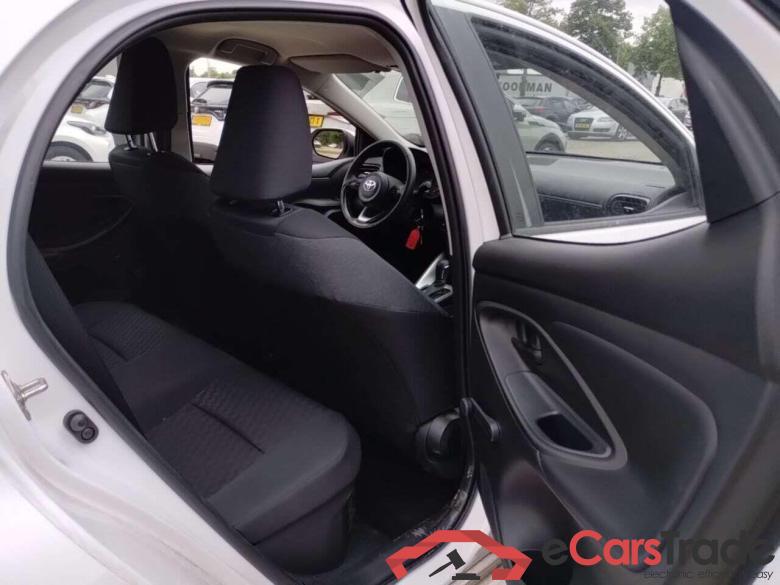 TOYOTA YARIS 1.5 Hybrid Active #5