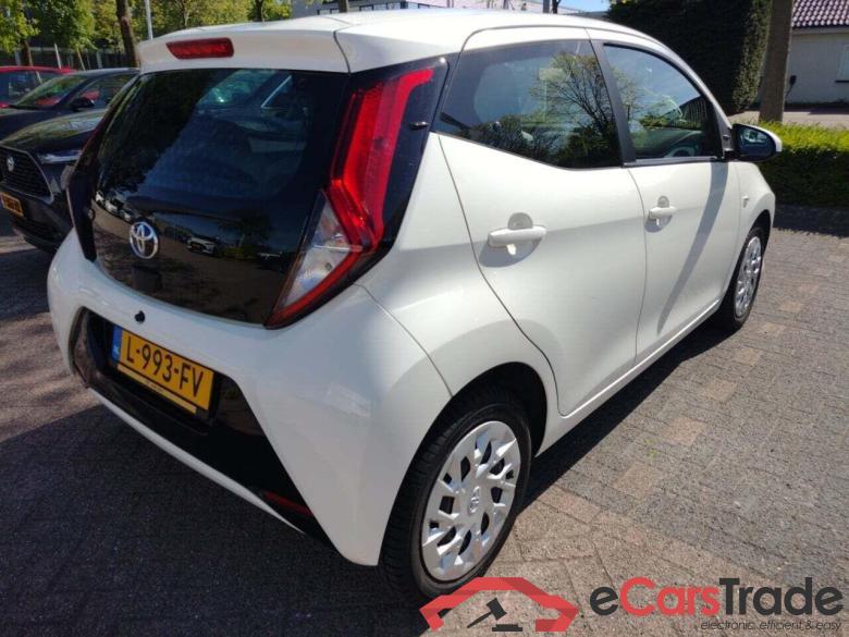 TOYOTA Aygo 1.0 VVT-i x-play #4