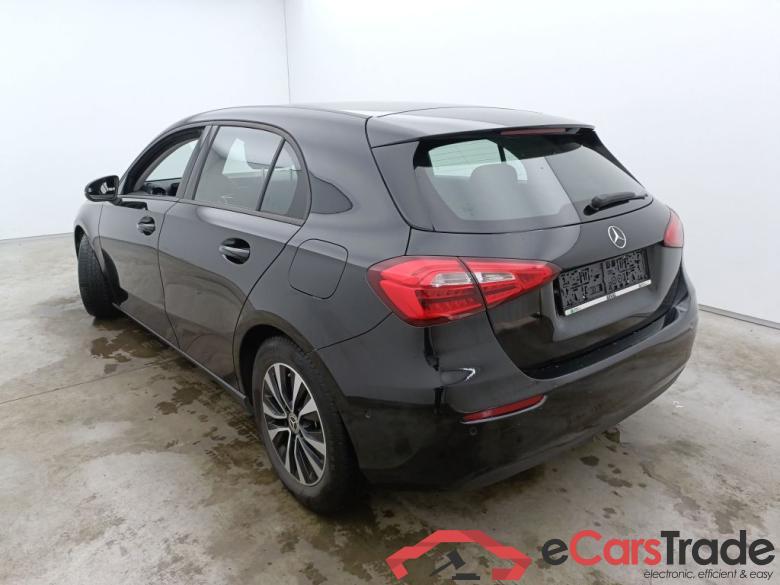 Mercedes-Benz A-Klasse A 180 d Business Solution Essential Aut. 5d #3