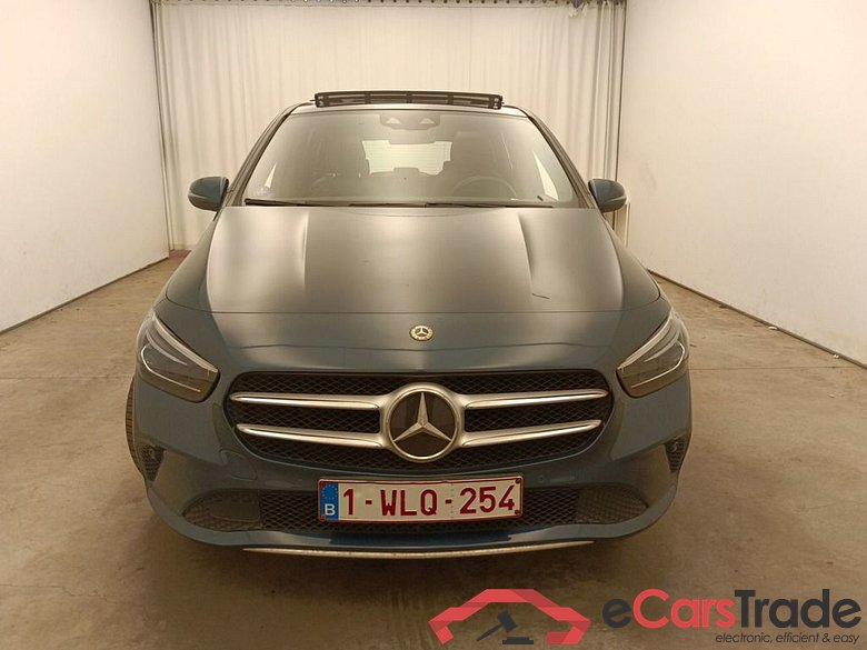 Mercedes-Benz B-Klasse B 180 Launch Edition 5d