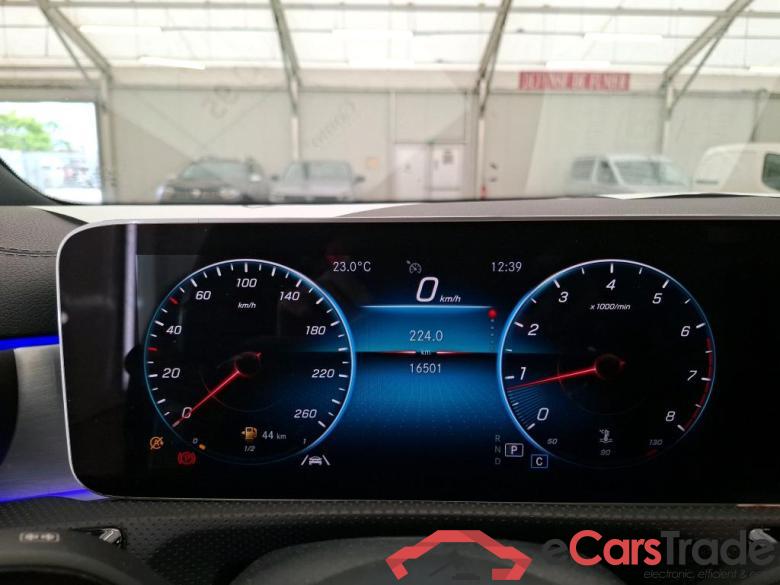 Mercedes A 200 AMG Line 7G-DCT MERCEDES-BENZ Classe A Berline 5p Berline A 200 AMG Line 7G-DCT #6
