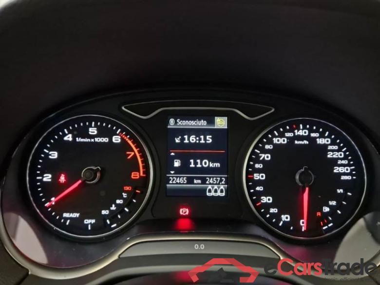 Audi 25 AUDI Q2 / 2020 / 5P / SUV 1.0 30 TFSI BUSINESS #4