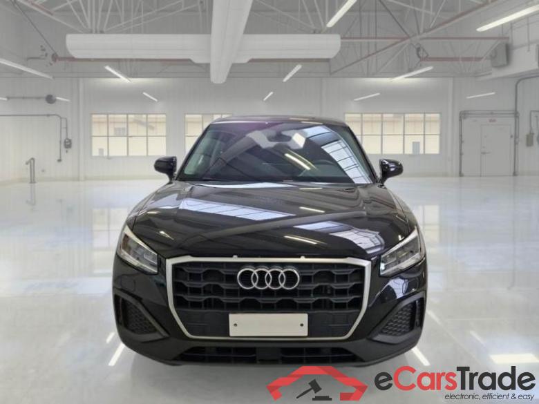 Audi 25 AUDI Q2 / 2020 / 5P / SUV 1.0 30 TFSI BUSINESS #6