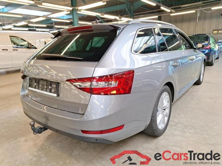 SKODA SUPERB COMBI 2.0 CRTDI 110KW DSG7 STYLE #4