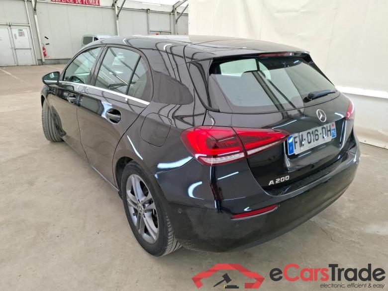 Mercedes A 200 Business Line 7G-DCT MERCEDES-BENZ Classe A Compact / 2018 / 5P / Berline A 200 Business Line 7G-DCT #2