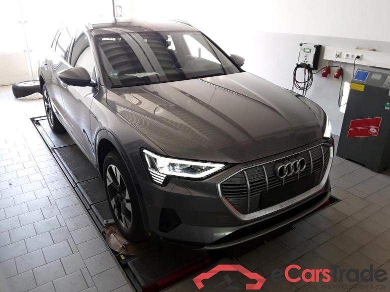 Audi 50 quattro advanced E-tron #2