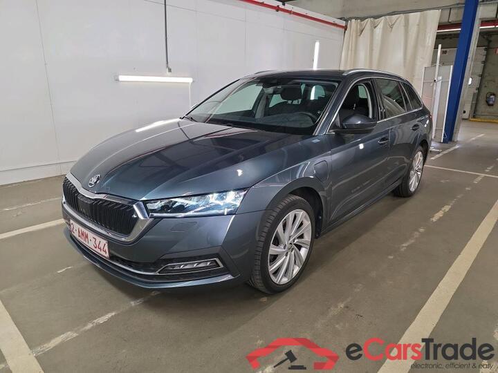 Skoda Octavia Combi Octavia Combi 1.4 TSI PHEV DSG6 Ambition (PHEV) 150kW/204pk  5D/P Auto-6 #1