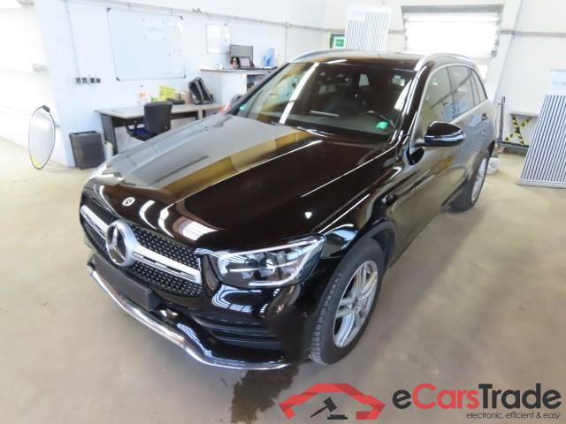 Mercedes GLC ´15 GLC -Klasse GLC 220 d 4Matic (253.915)AMG AMG Line 143KW AT9 E6d #2