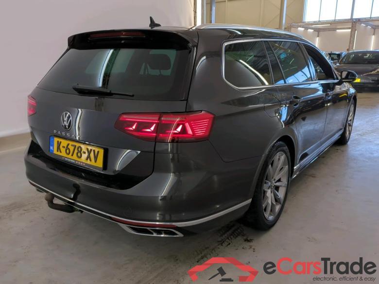 Volkswagen Passat Variant '14 Volkswagen Passat Variant 1.5 TSI 7-DSG R-Line Business+ 5d #2
