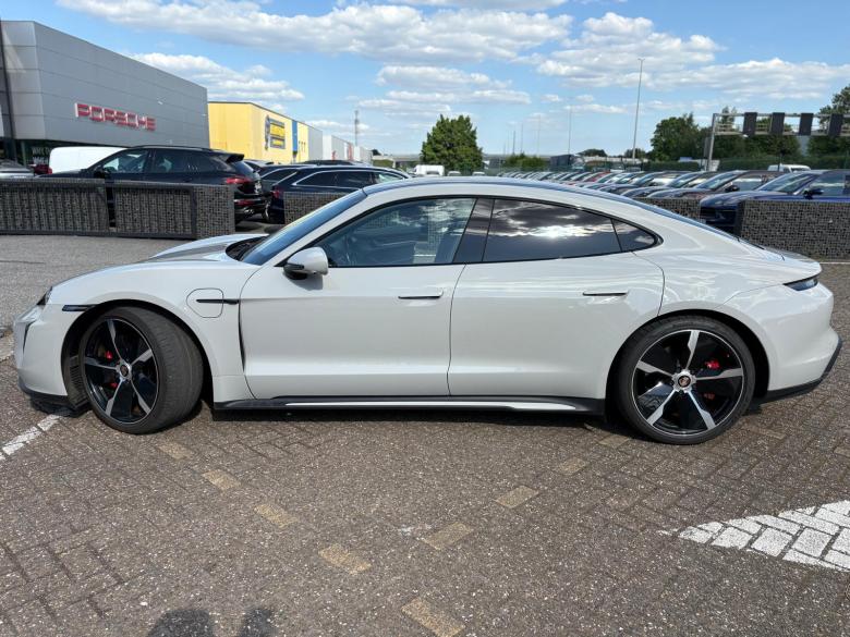 Porsche Taycan 4S 435Hp Pano LED Virtual Sport-Chrono Bose Navi-Pro Sport-Leather KeylessGo Camera Klima PDC ... #2