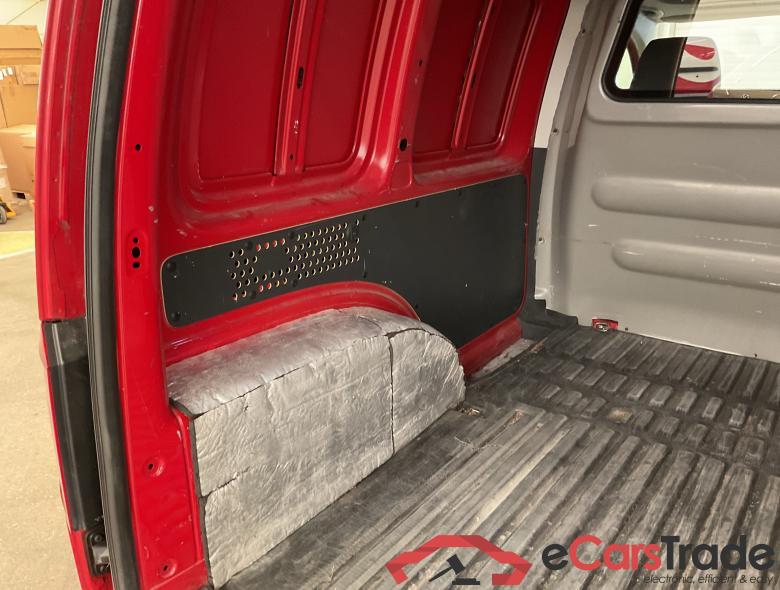 VOLKSWAGEN Caddy Van Caddy Fourgon  2,0 l TDI EU6 SCR BMT 150ch(110KW) Boîte automatique 6 vitesses DSG #4
