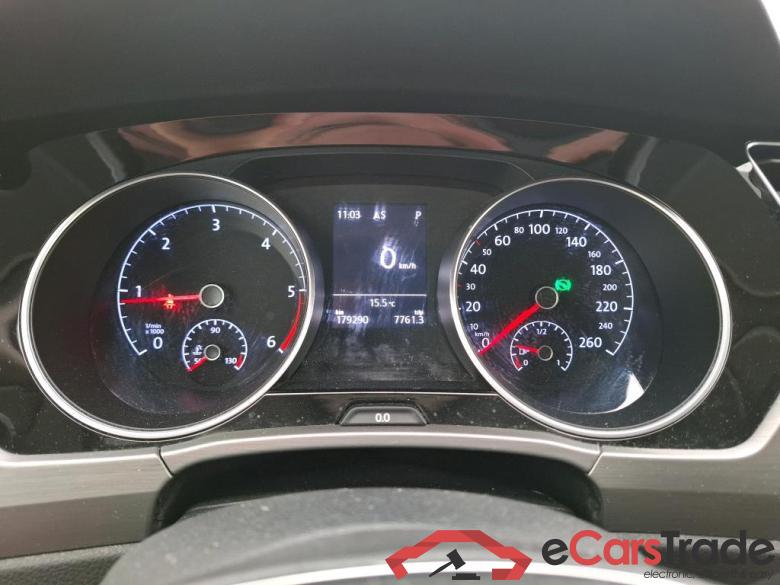Volkswagen 1.6 TDI 115 DSG7 Confortline Bu BMT 7 pl VOLKSWAGEN Touran 5p Monovolume 1.6 TDI 115 DSG7 Confortline Bu BMT 7 pl #6