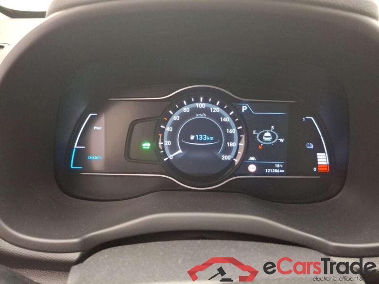 HYUNDAI Kona EV Premium 64 kWh #4
