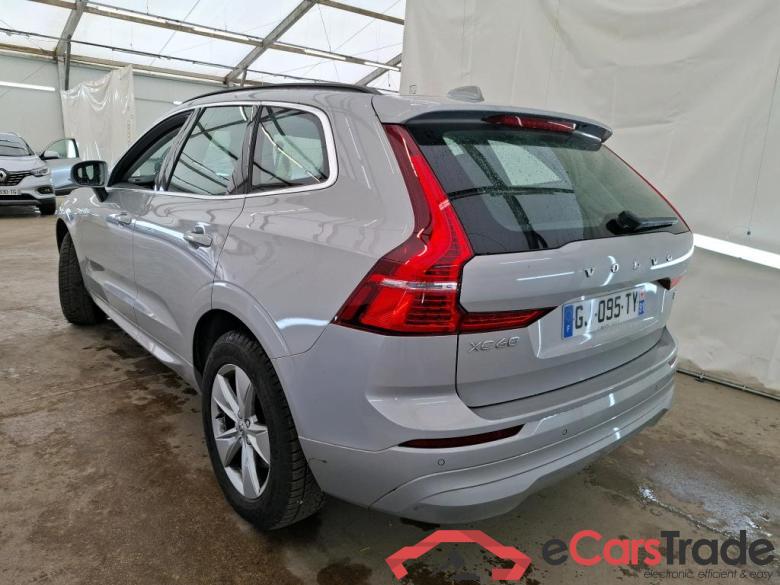Volvo  VOLVO XC60 5p SUV B4 AWD 197 Geartro 8 Momentum #2