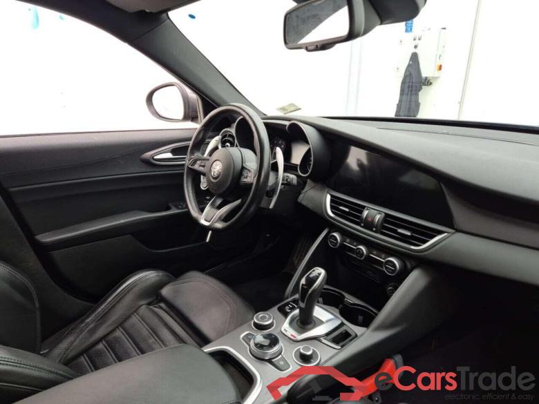 Alfa Romeo Giulia 2.0T Sprint AUT #3
