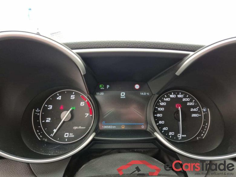 Alfa Romeo Giulia 2.0T Sprint AUT #4