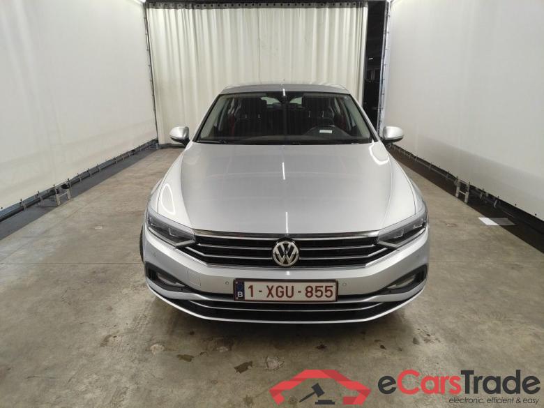 Volkswagen Passat 1.6 TDI SCR DSG7 Style Business 4d - NO COC #1