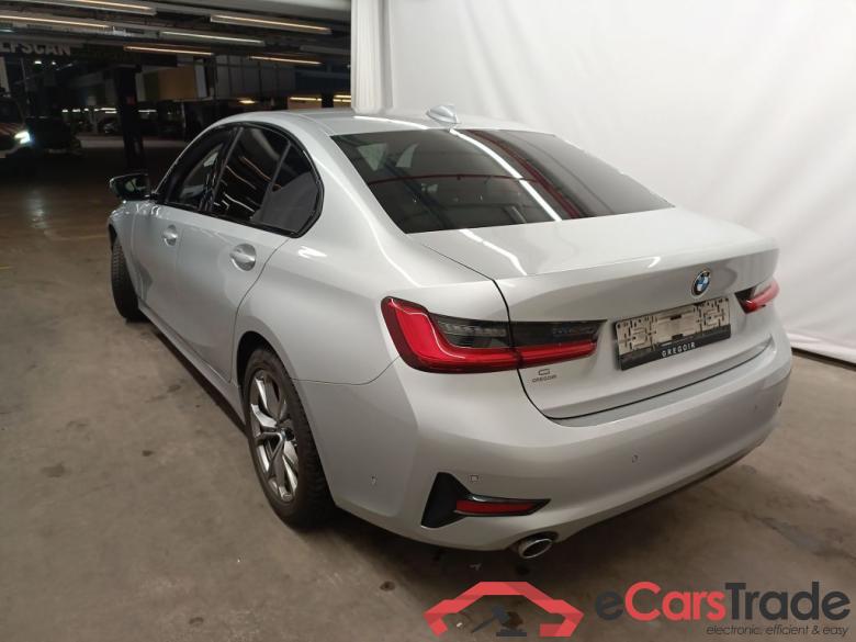 BMW 3 Reeks Berline 318d (100 kW) 4d #4