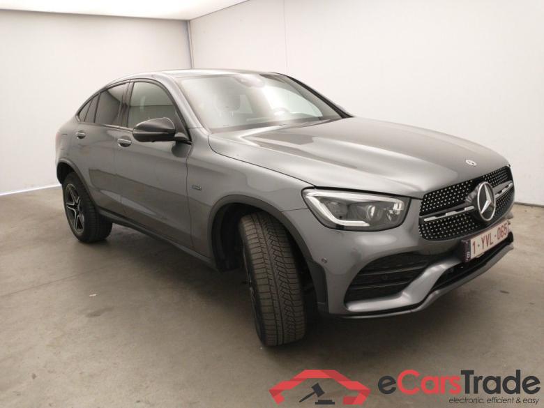 Mercedes-Benz GLC Coupé GLC 300 de 4MATIC 5d #2