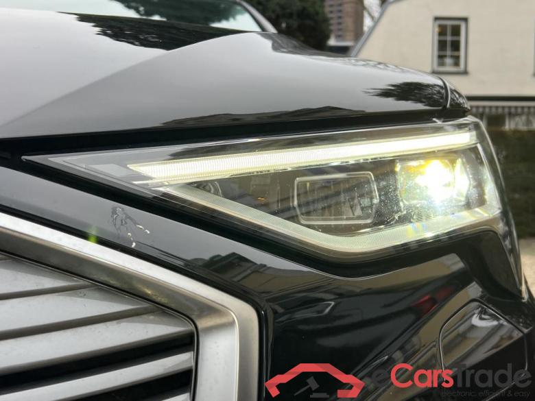 AUDI e-tron  #4