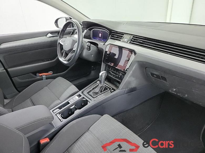 VOLKSWAGEN Passat Variant 1.5 TSI 7-DSG Business 5D 110kW #6