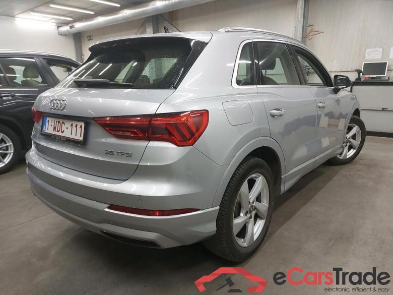 AUDI - AUD Q3 35 TFSI 150PK S-Tronic Advanced Pack Platinum & Comfort Key & Pano Roof  * PETROL * #2