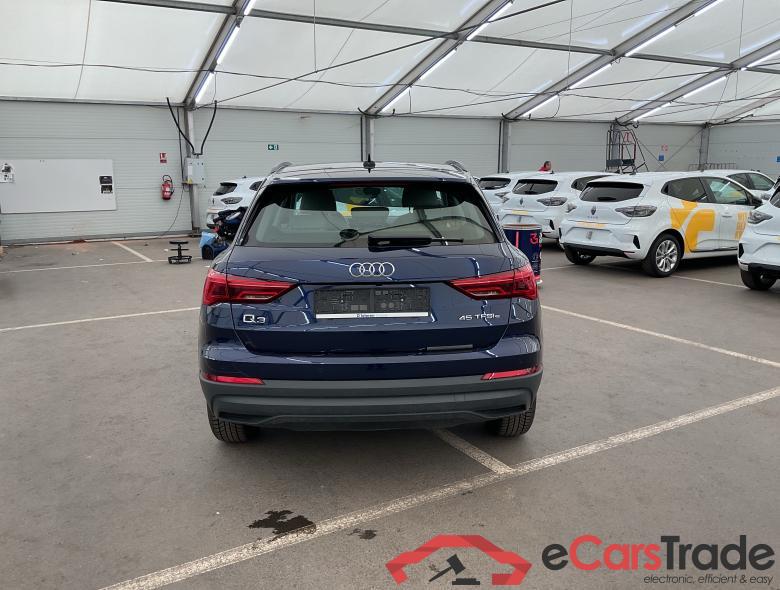 AUDI Q3 Audi Q3   45 TFSI e  180(245) kW(ch) S tronic #5