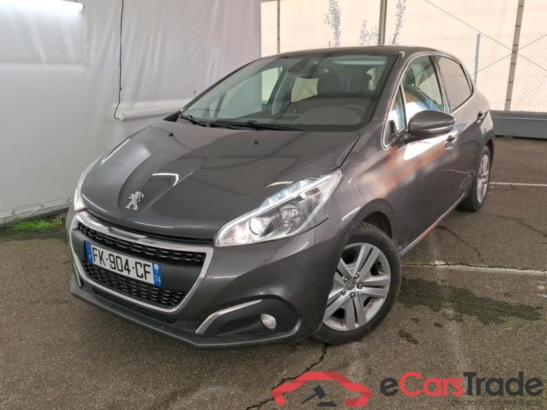 Peugeot  208 Allure Business 1.2 PureTech 110CV BVM6 E6dT #1