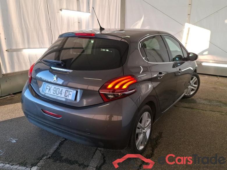 Peugeot  208 Allure Business 1.2 PureTech 110CV BVM6 E6dT #3