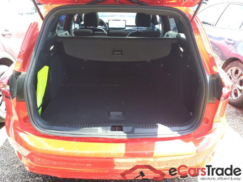 FORD Focus Sportbreak 1.0 Ecoboost 114KW 155CV S6.2 ST-LINE X (Pano Roof) #2