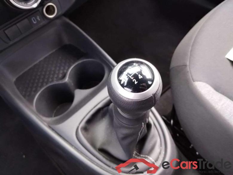 TOYOTA Aygo X 1.0 VVT-i MT Play #5