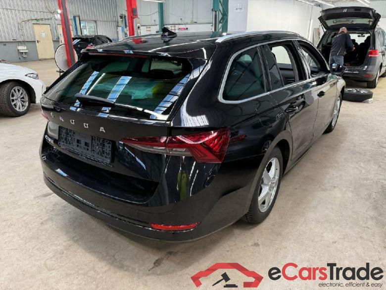 Skoda Octavia Wagon ´20 Octavia Combi Style 2.0 TDI 110KW AT7 E6d #2