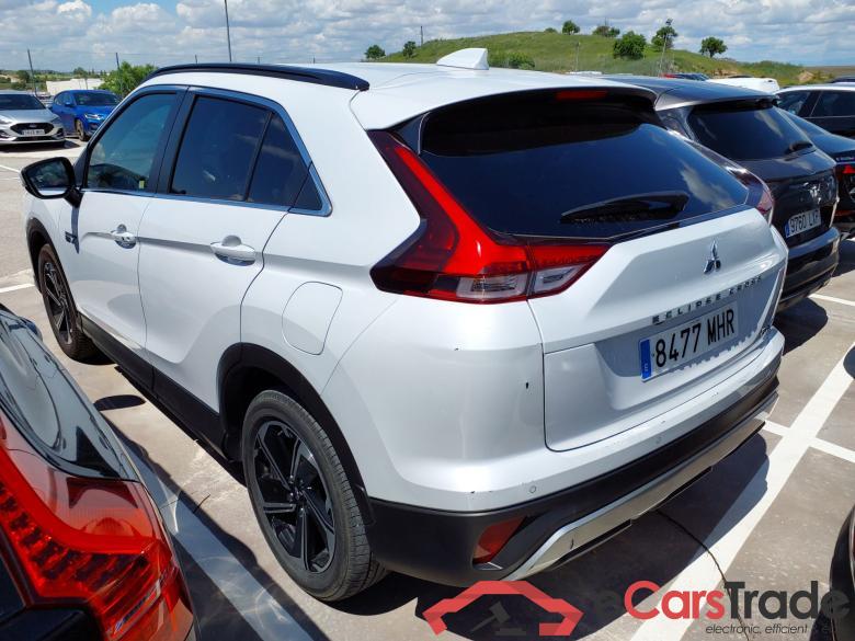 MITSUBISHI Eclipse Kaiteki 2.4 PHEV 180CV Cross #2