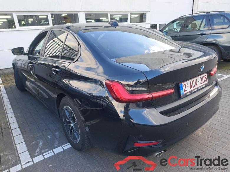 BMW 3 SERIES BERLINE 2.0 318D (100KW) BERLINE #3