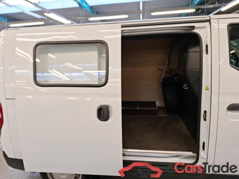 MAXUS EDELIVER 3 BEV 35KWH AUTO SWB #6