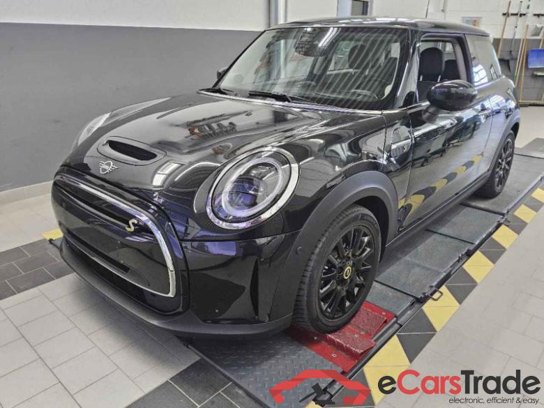 MINI Mini 3-trg. (F56)(2013->) DE - LimS3 SE, Cooper SE Classic Trim, (Facelift 2) 2021 - 2024 #1