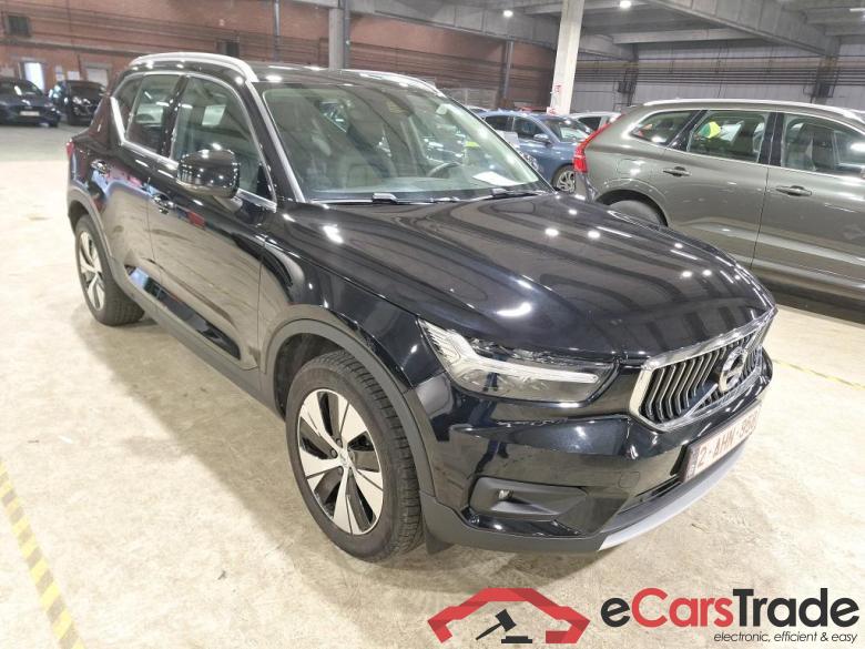 VOLVO XC40 1.5 T4 RECHARGE GEARTR. INSCRIPTION EXPR #2