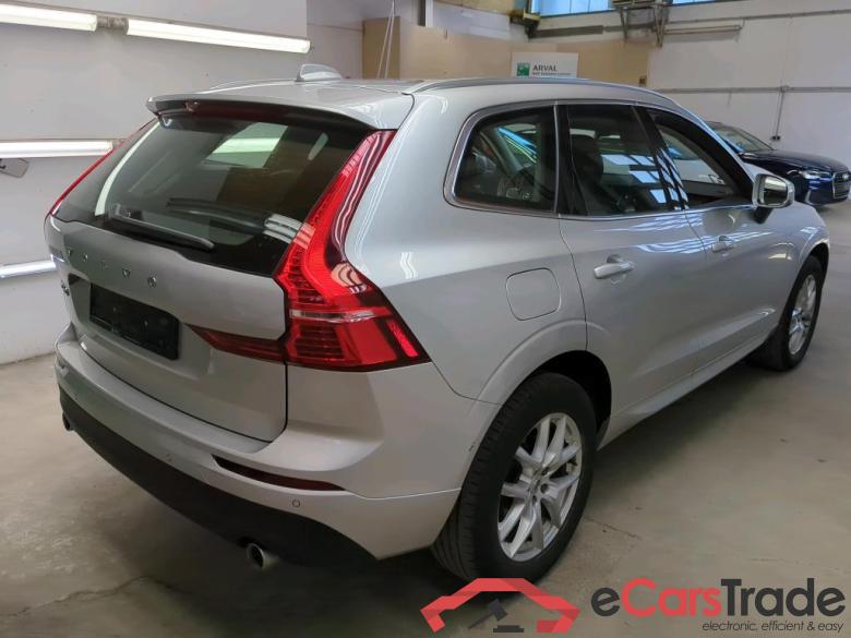 Volvo XC60 ´17 XC60 Momentum Pro AWD 2.0 D4 140KW MT6 E6dT #2
