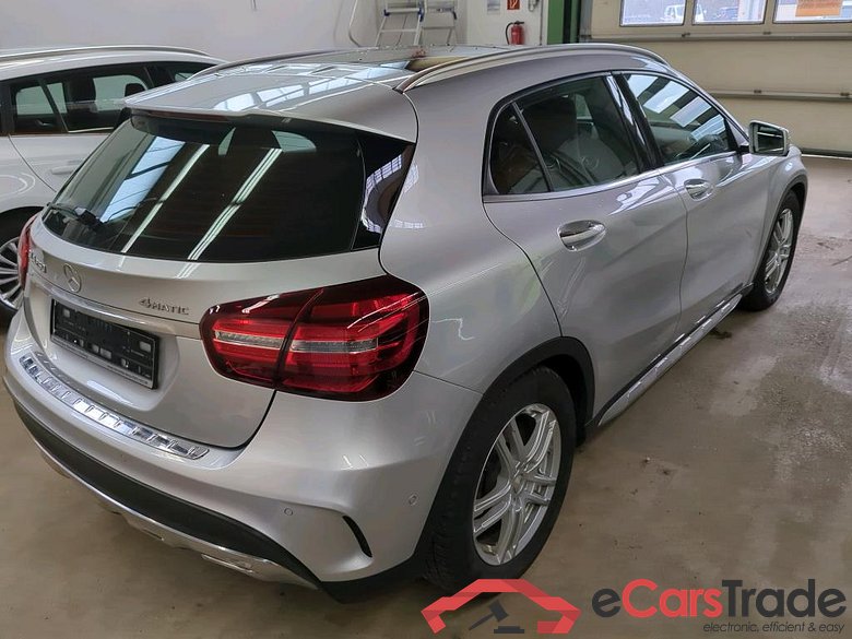 Mercedes GLA-Klasse - alt GLA -Klasse GLA 250 4Matic (156.946)AMG AMG Line 155KW AT7 E6dT #2