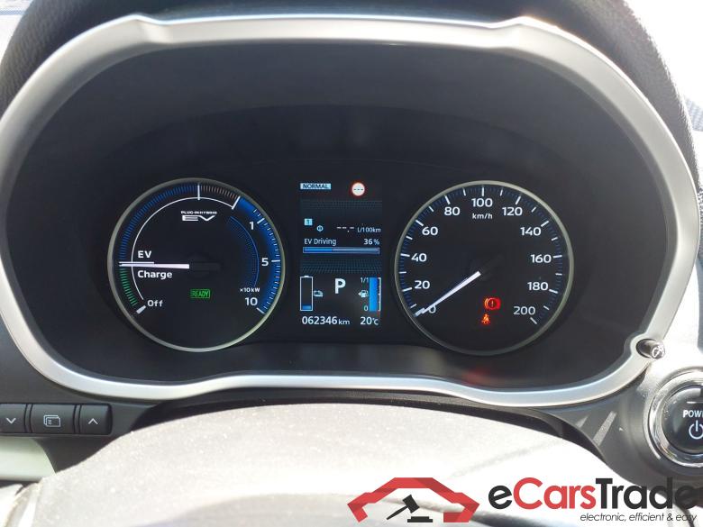 MITSUBISHI Eclipse Kaiteki 2.4 PHEV 180CV Cross #4