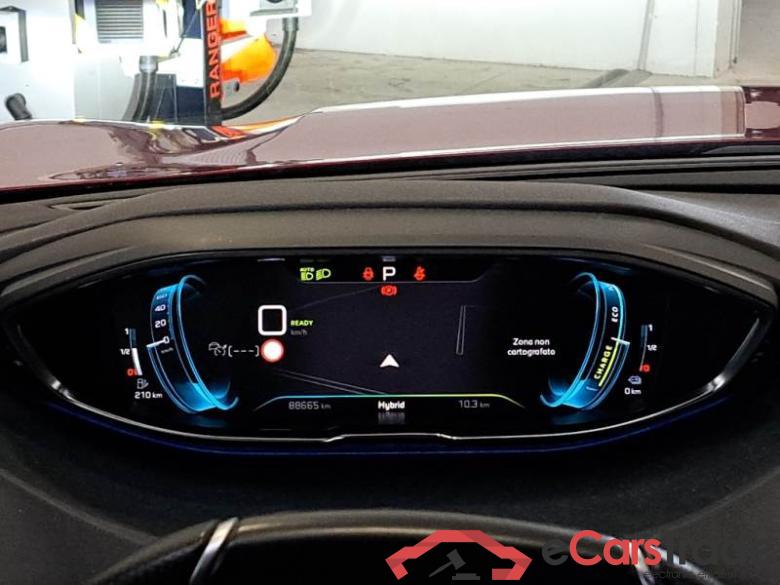 Peugeot 11 PEUGEOT 3008 / 2020 / 5P / SUV HYBRID4 300 E-EAT8 GT AUT. #4