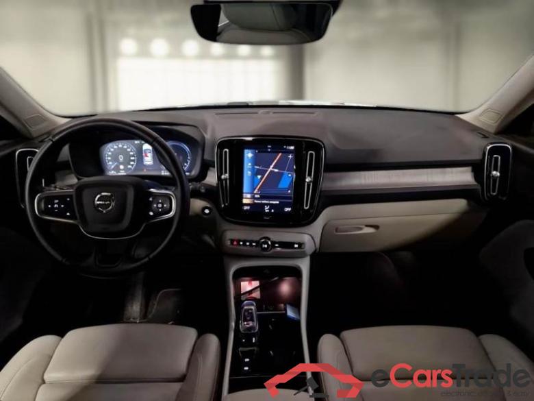 Volvo 233 VOLVO XC40 / 2017 / 5P / SUV T4 PLUG-IN HYBRID AUTO RECHARGE INSCR. #3