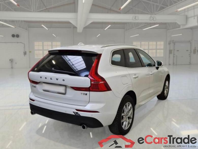 Volvo 122 VOLVO XC60 / 2017 / 5P / SUV T8 TWIN ENGINE AWD GEARTR. BUSINESS PLUS #2
