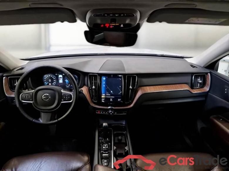 Volvo 122 VOLVO XC60 / 2017 / 5P / SUV T8 TWIN ENGINE AWD GEARTR. BUSINESS PLUS #3