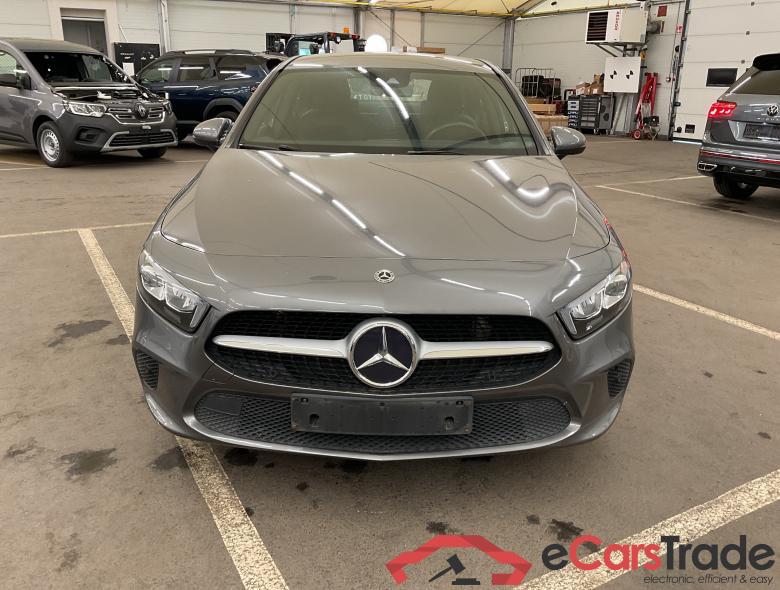 MERCEDES-BENZ A 180 d #3