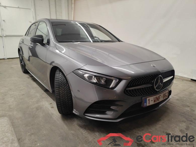 Mercedes-Benz A-Klasse A 180 d DCT Launch Edition 5d #3