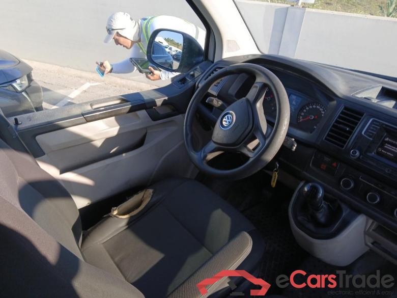 Volkswagen Furgón Corto TN 2.0 TDI 110kW BMT 4Mot T6 Transporter Furgón 4Motion 2.0 TDI 150CV MT6 E6 #5